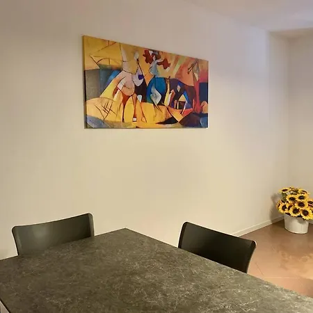 Appartement Front 2-bedroom Flat - 6 Persons *